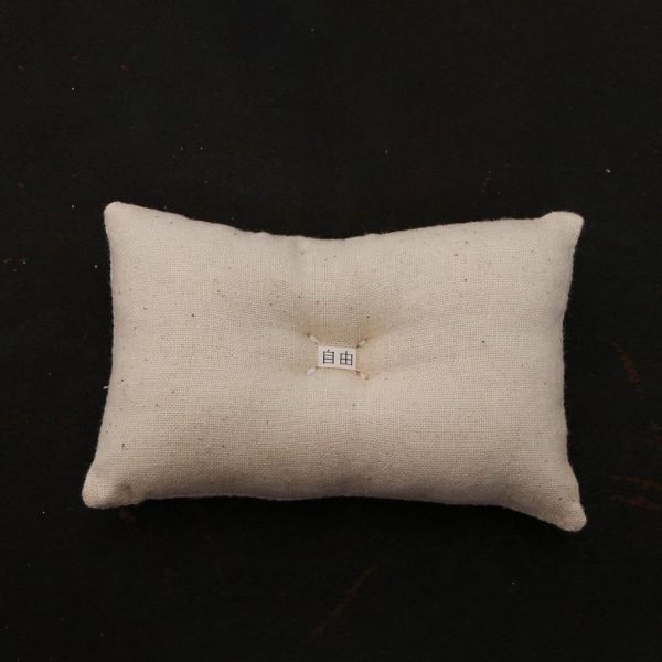 步野 Wild Fabric｜讀布 | 小枕頭 