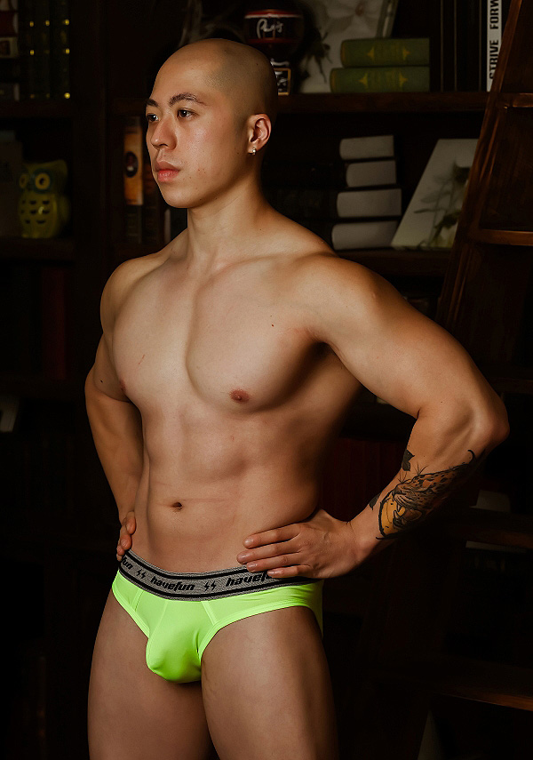 《HaveFun》Microfiber Stretch Brief Underwear-Fluorescent Green HaveFun Underwear