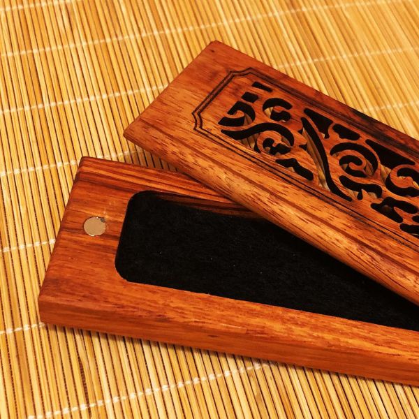 【大心沉香】花梨木/唐草紋木質臥香爐 