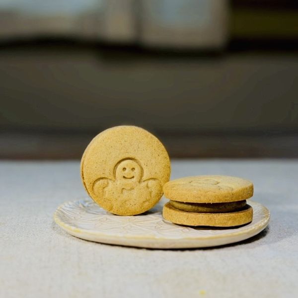 12月限定  薑薑Q餅 夾心餅乾,牛軋餅,淡水,牛軋糖,法式牛軋糖,伴手禮,過年送禮,台灣特色名產,軟糖,巧克力餅乾,茶餅乾,茶菓子,手工餅乾