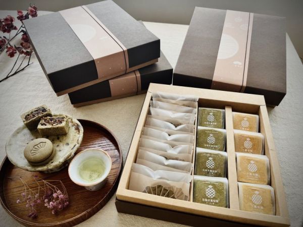 【2025中秋節】秋月臻饌禮盒 原茶鳳梨酥 x Q餅 