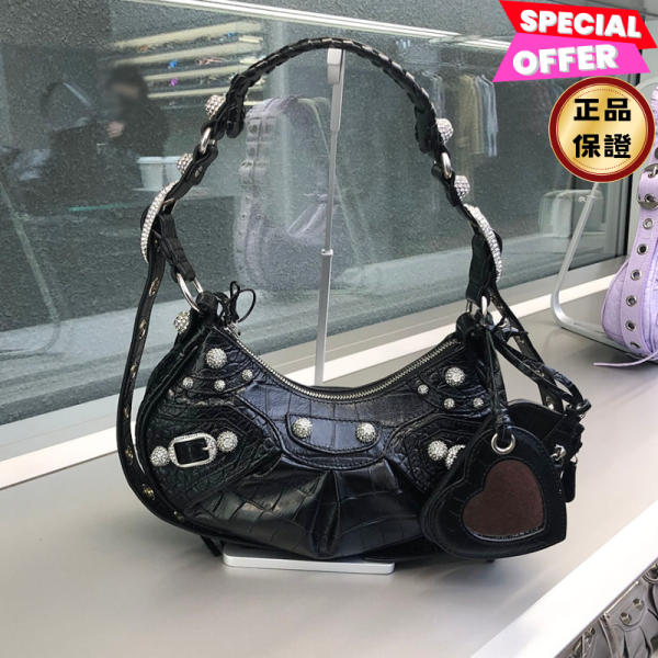 Balenciaga 671309 Le Cagole XS 鱷紋小牛皮水鑽包  經典黑 Balenciaga、Le Cagole、鱷魚紋包、水鑽包、小牛皮包、精品包包、平行輸入、精品平行輸入、100%真品、專櫃真品保證、精品折扣、優惠精品價格、限時優惠、快速配送、台灣精品代購