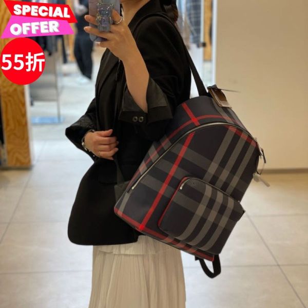 Burberry 80840571 Jeff 經典格紋後背包    深藍色系 Burberry 後背包, Jeff 經典格紋, 藍色後背包, 英倫風格, 高級帆布包, 日常通勤包, 時尚旅行包