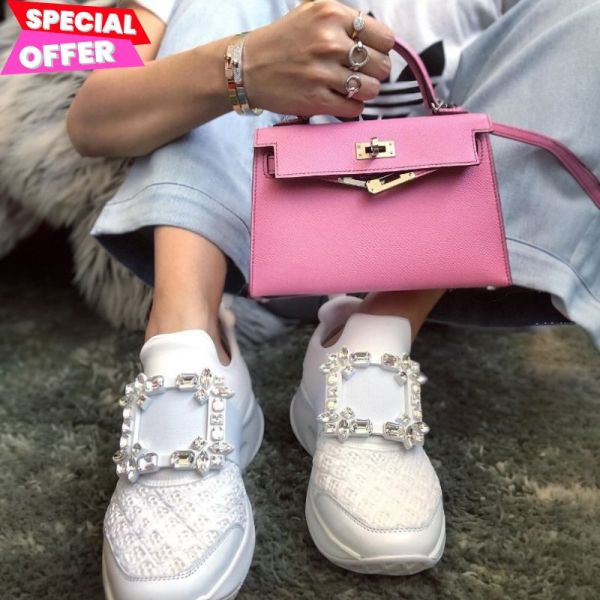 Roger Vivier Viv Run 水晶鑽方釦運動鞋   增高7.5公分 白色    IT 35.5/36/37/37.5/38/38.5 Roger Vivier 運動鞋, Viv Run 增高鞋, 水晶方釦鞋, 白色運動鞋, 義大利手工鞋, 奢華增高鞋, 時尚運動鞋