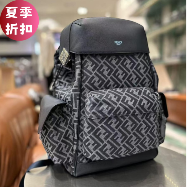 Fendi Drive 7VZ084 提花後背包 藍色 Fendi、Drive、Fendi包包價格、Fendi後背包選購、Fendi包款評價、Fendi包包尺寸、Fendi選購地點、Fendi真品折扣、提花包、後背包、大容量包、精品包、精品後背包推薦、商務包推薦、實用包推薦、精品後背包評價、後背包價格、平行輸入、精品平行輸入、100%真品、原廠真品保證、精品折扣、優惠精品價格、限時優惠、快速配送、台灣精品代購、精品包包哪裡買、精品後背包原廠價格