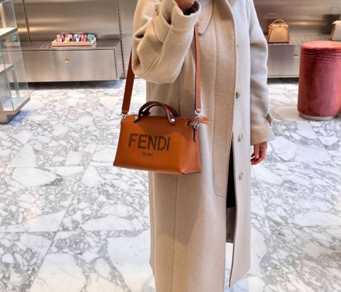 Fendi 8BL146 中款 Logo 徽標   小牛皮 By the Way 波士頓包 焦糖色 Fendi 8BL146 中款 Logo 徽標 小牛皮 By the Way 波士頓包 焦糖色