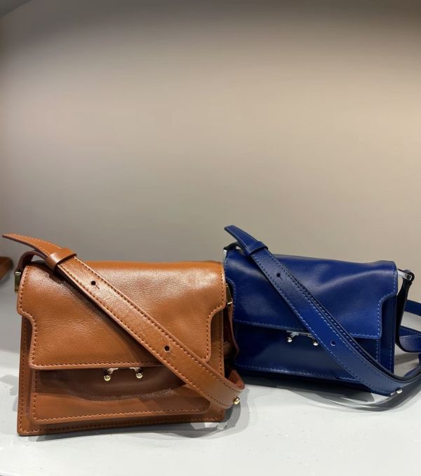 Marni 迷你Trunk Soft 風琴包     棕色. 