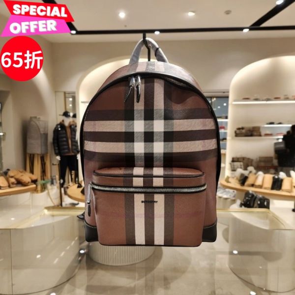Burberry 80514141 環保格紋帆布後背包    深樺木棕色 Burberry、格紋包、Burberry包包價格、Burberry包專櫃、Burberry包款評價、Burberry包包尺寸、Burberry專櫃位置、Burberry真品鑑定、後背包、格紋包、商務包、精品包款、精品包推薦、後背包推薦、實用包款推薦、精品包評價、精品包價格、平行輸入、精品平行輸入、100%真品、專櫃真品保證、精品折扣、優惠精品價格、限時優惠、快速配送、台灣精品代購、精品包包哪裡買