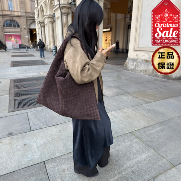 Bottega Veneta 763970 Hop 大款麂皮 Intrecciato 肩背包  棕色 Bottega Veneta, Large Hop, 麂皮肩背包, Intrecciato 編織, MacBook Air, 義大利製造