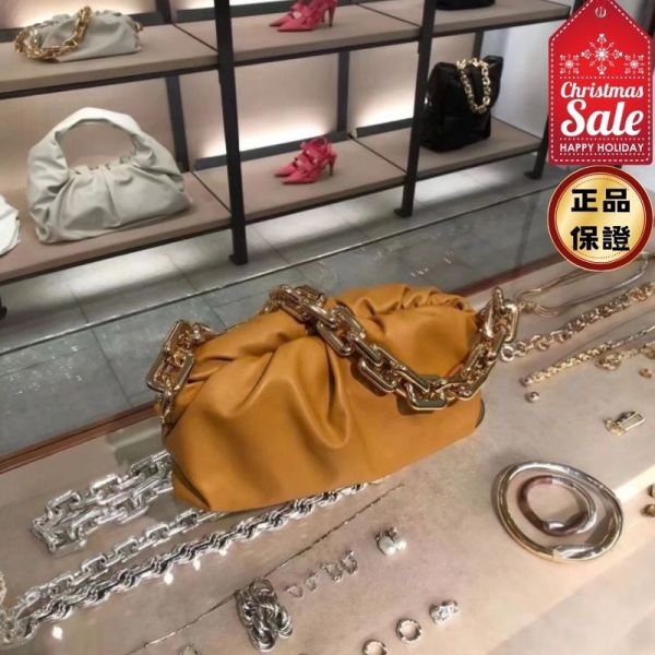 Bottega Veneta 620230 BV Chain 金鍊雲朵包  赭石棕色 Bottega雲朵包金鍊, BV Chain柔軟包, Bottega Veneta肩背包, 小牛皮精品包, 雲朵造型手拿包, 義大利精品推薦, 赭石棕色包款, 精品平行輸入, 100%真品保證, 限時精品優惠