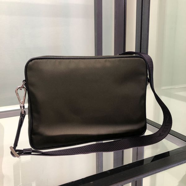 Prada 2VH133 Re-Nylon 及 Saffiano 皮革包    附萬用包﻿ Bottega Veneta