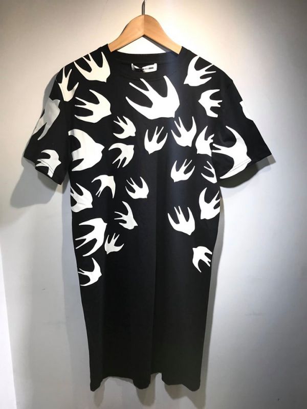 MCQ 女款棉及彈性混紡經典燕子圖紋T-shirt 洋裝   M/ L 