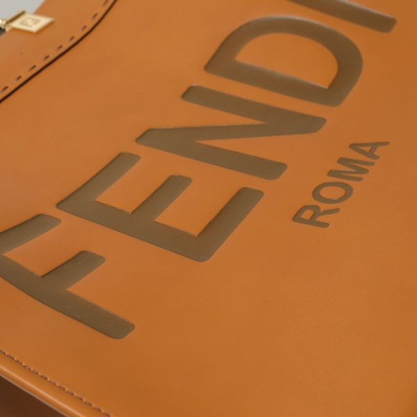 Fendi 8BH372 大款 Sunshine Shopper 小牛皮購物包  棕色﻿ Fendi 8BH372 大款 Sunshine 小牛皮購物包  棕色