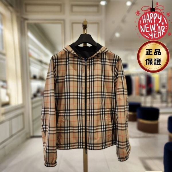 Burberry 男款 81103711 雙面兩穿 Vintage 格紋連帽外套  XS/S/M/L Burberry, 雙面外套, 格紋連帽外套, 兩穿設計, 英倫風格, 機能外套, 沙色