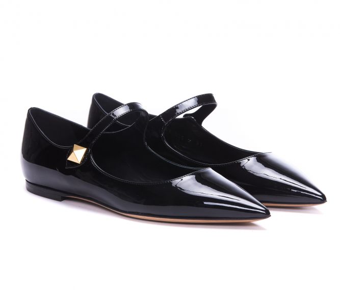 Valentino 女款 Tiptoe One Stud 漆皮尖頭芭蕾平底鞋 黑色   IT 36/36.5/37/37.5/38.5/39 