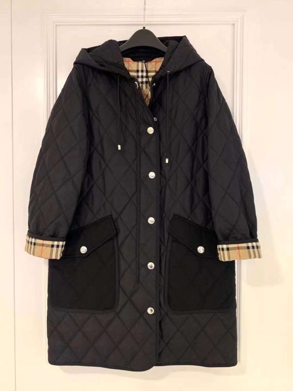 Burberry 80726701 女款溫控絎縫尼龍大衣  黑色  XS/S/M Burberry 80726701 女款溫控絎縫尼龍大衣