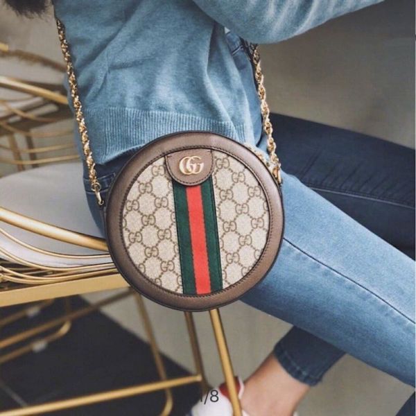 Gucci 550618 GG Ophidia  supreme 塗層帆布小圓餅包 GUCCI Ophidia肩揹袋, GG Supreme帆布包, 圓形迷你包, 紅綠織帶包, 雙G標誌包款, 高端奢華包款, 時尚經典包。