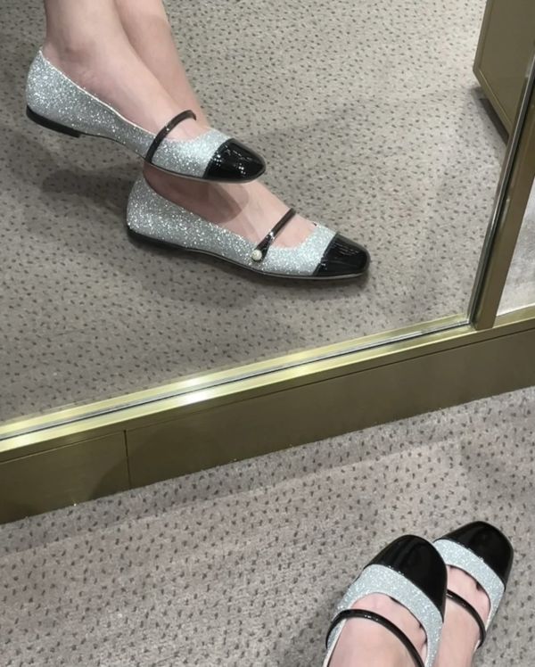 Jimmy Choo Elisa 瑪莉珍平底娃娃鞋    黑色/閃粉銀    IT 36/36.5//37/37.5/38.5 Jimmy Choo Elisa 瑪莉珍平底娃娃鞋    黑色/閃粉銀    IT 36/36.5//37/37.5/38.5