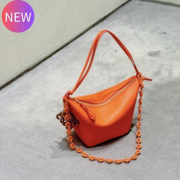 Loewe 經典小牛皮迷你 Hammock Hobo 包    Vivid Orange Loewe 經典小牛皮迷你 Hammock Hobo 包

Vivid Orange