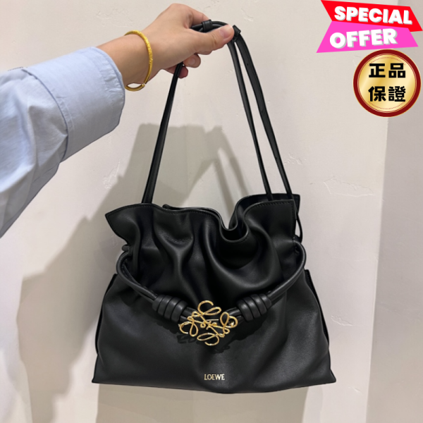 Loewe 柔軟納帕小羊皮中款 Flamenco 包     暖沙色 Loewe Flamenco 中型束口包 溫暖沙漠色納帕皮包 西班牙製高端包 Loewe經典繩結包 Loewe多功能包 奢華日常包款