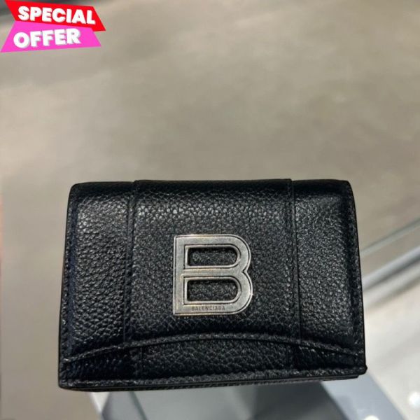 Balenciaga 600212 Hourglass 沙漏迷你錢包短夾 黑色 Balenciaga迷你錢包,Balenciaga Hourglass短夾,Balenciaga捶紋皮夾,精品短夾推薦,沙漏皮夾,義大利製錢包,100%專櫃真品,精品平行輸入,限時優惠,精品小皮件