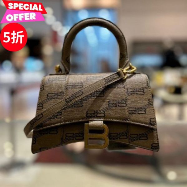 Balenciaga 592833 BB Monogram  XS沙漏包     米色和棕色 Balenciaga 592833 BB Monogram XS沙漏包  米色和棕色