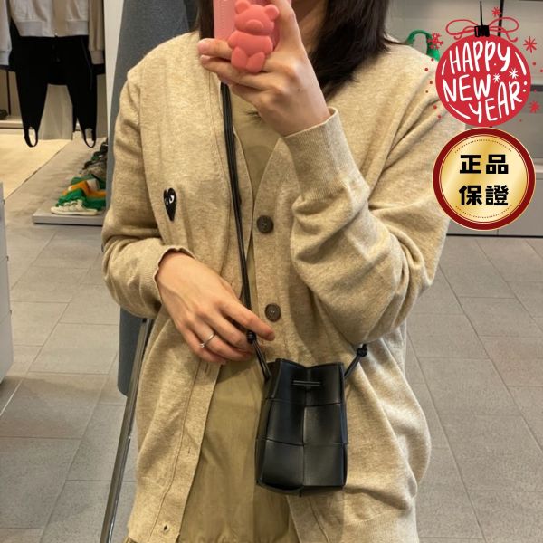 Bottega Veneta 680217 迷你 Bucket 包  黑色 Bottega veneta,Bucket包,迷你水桶包,Intreccio,小羊皮包,精品斜背包