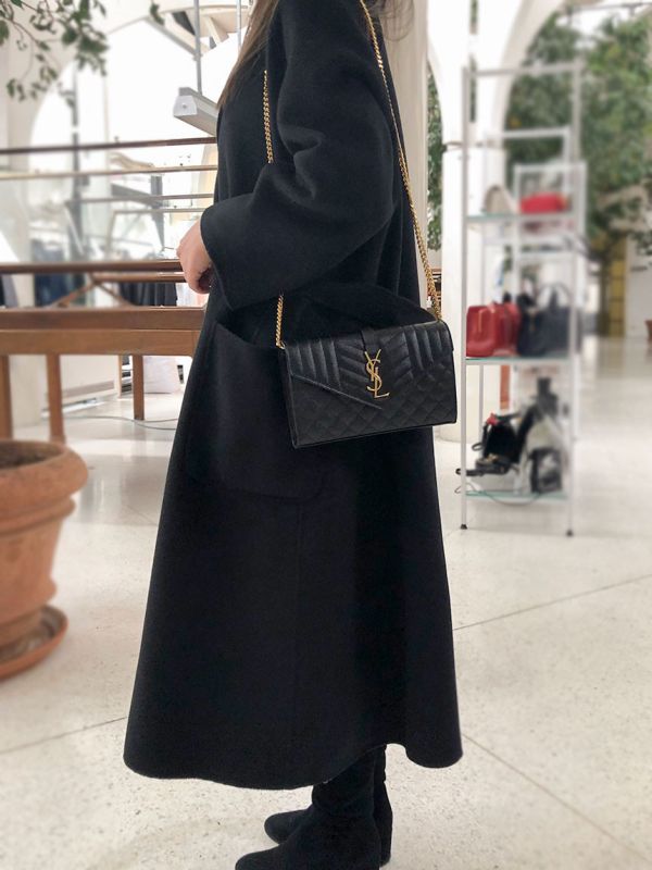 Saint Laurent 620280 YSL 三種縫線粒面皮 WOC 金鍊包    黑色金字Logo Saint Laurent 620280 YSL 三種縫線粒面皮 WOC 金鍊包



黑色金字Logo