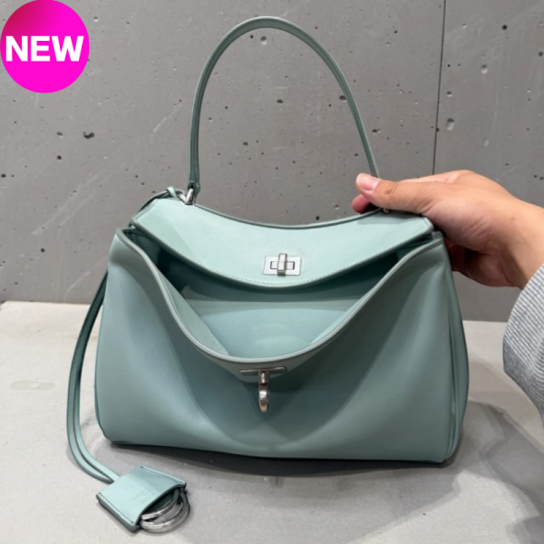 Balenciaga 789779 光滑小牛皮小款 Rodeo 包 薄荷綠色/復古銀釦 Balenciaga Rodeo 手袋, Small Rodeo 斜揹包, mineral green 小牛皮, 義大利手工, 低調奢華, 傾斜設計, 洗練風格, 永恆時尚