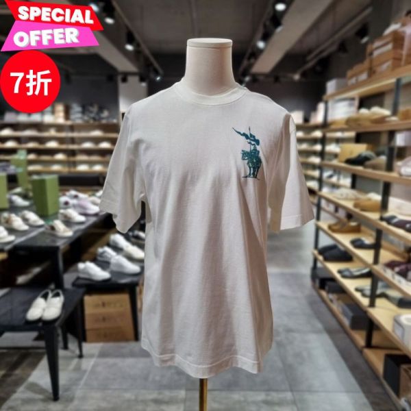 Burberry 81024511 男款EKD 棉質短袖 T-shirt 上衣  畫布白  S/M/L/XL/XXL Burberry T-shirt、騎士標誌上衣、EKD 印花、Burberry 棉 T、精品男裝、限量 T-shirt、Burberry 白 T、英國精品、時尚短袖、潮流穿搭、100% 真品、專櫃正品保證、平行輸入精品、Burberry 限量系列