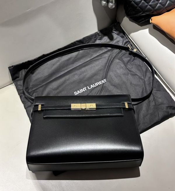 Saint Laurent 579271 YSL Box 小牛皮 曼哈頓包    黑色 Saint Laurent 579271 YSL 曼哈頓 聖羅蘭