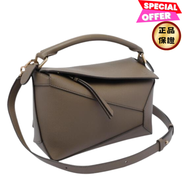 Loewe 柔軟粒面小牛皮小型 Puzzle Edge 包  太妃灰褐色 LOEWE, Puzzle Edge, 小牛皮, 幾何包款, 西班牙製造, Puzzle 包