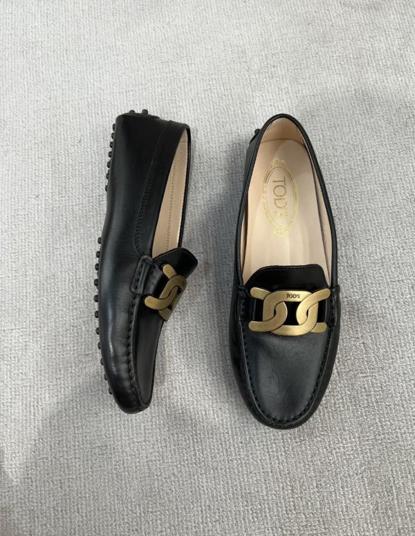 Tod's Tods 女款 Kate 平底豆豆樂福鞋    黑色    IT 35/35.5/36/36.5/37/37.5/38/385 Tod's Tods 女款 Kate 平底豆豆樂福鞋    黑色    IT 35/35.5/36/36.5/37/37.5/38/385