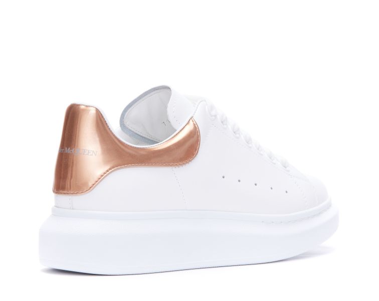 Alexander McQueen Oversized 女款厚底球鞋  金色亮澤鞋跟尾/增高5公分    IT 35/35.5/36/36.5/37/38/39/40 