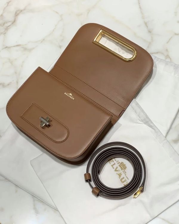 Delvaux 小款 Olen Calf 天鵝絨小牛皮 Lingot 包    焦糖棕 Delvaux 小款 Olen Calf 天鵝絨小牛皮 Lingot 包    焦糖棕