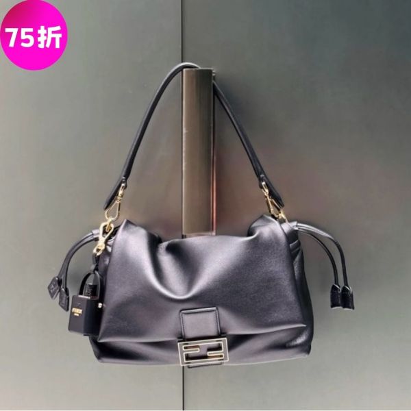 Fendi 8BR834 大款黑色納帕軟皮 Mamma Baguette 貝貴包 Fendi, Fendi 8BR834, Fendi Mamma Baguette, Fendi Baguette 包, Fendi 大型腋下包, Fendi 納帕皮包, Fendi 黑色包, Fendi FF 扣包, 精品腋下包, iPad 11 可放包款, Fendi Baguette 價格, Fendi 包推薦, Fendi 包評價, 精品包款推薦, 精品包價格, 平行輸入, 精品平行輸入,