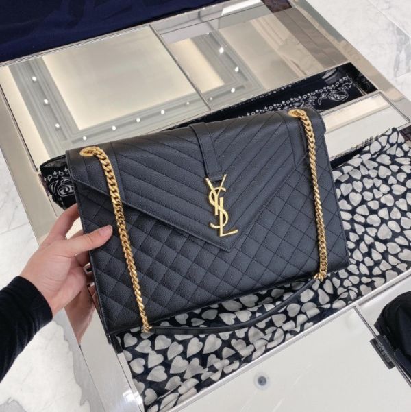 Saint Laurent 600166 YSL Envelope 粒面絎縫皮革大型信封包   黑色 Saint Laurent 600166 YSL Envelope 粒面絎縫皮革大型信封包 黑色