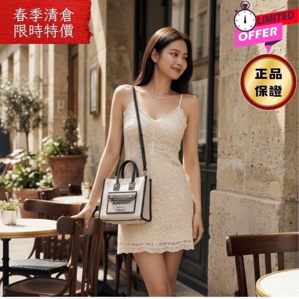 Burberry 80441421 Freya 迷你雙色帆布拚皮芙蕾雅包    黑色 Burberry Freya 迷你包,
雙色帆布拼皮包,
黑色斜背包,
Burberry 80441421,
Horseferry 印花包,
小牛皮拼接包,
Burberry 經典設計包,
時尚小型斜背包