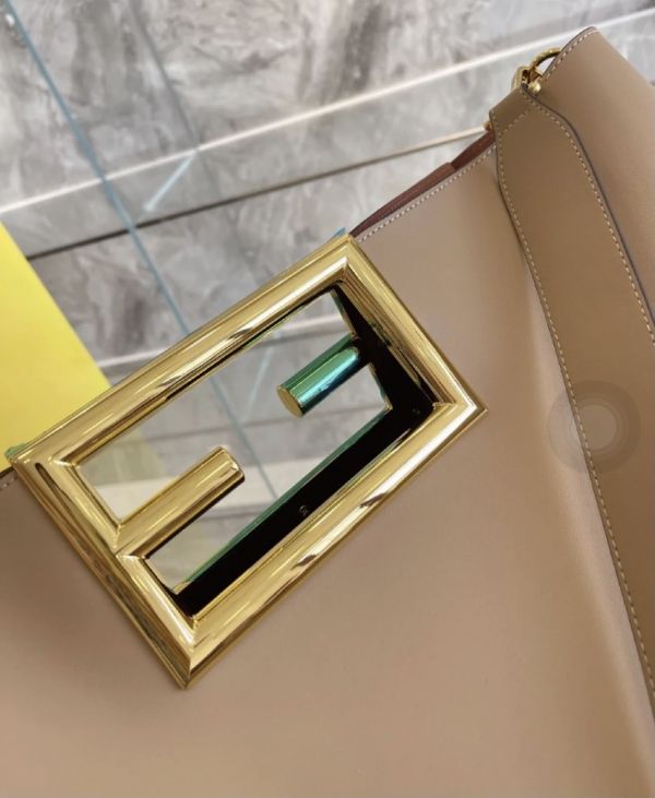 Fendi 8BS054 小牛皮 FF提把 Fendi Way 包   奶茶色 Fendi 8BS054 小牛皮 FF提把 Fendi Way 包   奶茶色