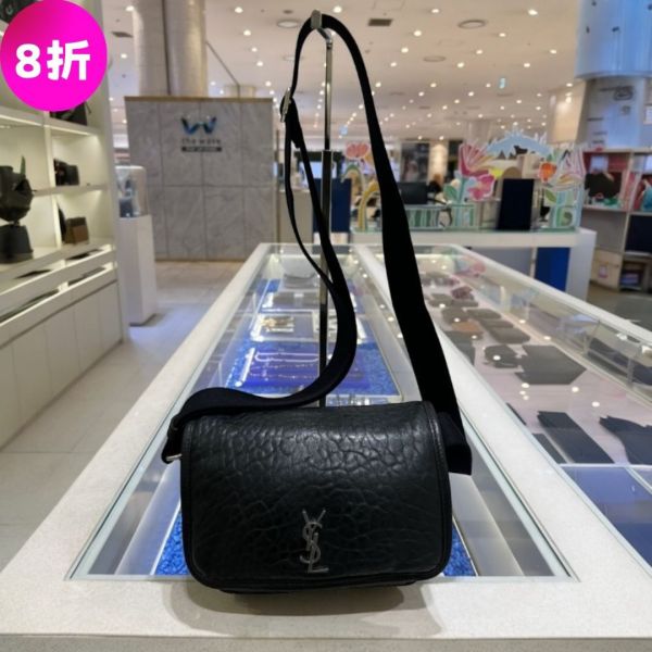 Saint Laurent 776611 Niki 小型粒面小羊皮郵差包  黑色 Saint Laurent, Niki 小型, YSL 郵差包, 粒面小羊皮, YSL 經典包款, 精品平行輸入, 100% 真品, 專櫃真品保證, 精品折扣, 優惠精品價格, 限時優惠, 快速配送, 台灣精品代購