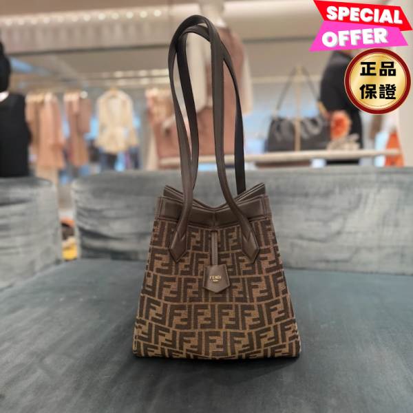 Fendi 8BH414 中款FF老花 Origami包  棕色 Fendi, Origami Medium, 棕色 FF 圖案, 提花布料, 義大利製造, 磁鐵封口, 實用設計, 時尚單品
