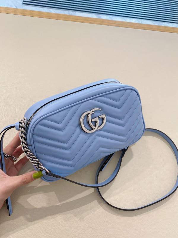 Gucci GG Marmont 447632 中款小牛皮相機包 淺藍色 Gucci GG Marmont 447632 中款小牛皮相機包 

馬卡龍藍色