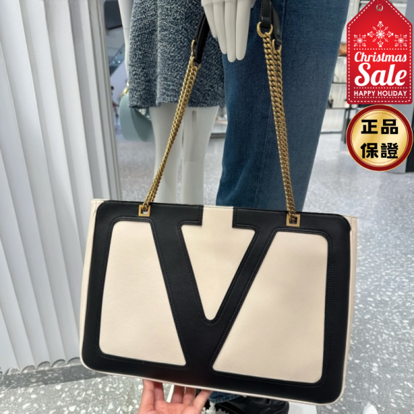 Valentino Garavani 小款軟羊皮 VIVA Superstar 包 黑色配白色 Valentino,Viva Superstar包,小型購物包,Nappa羊皮手袋,VLogo購物包,義大利製造,精品平行輸入,100%真品,專櫃真品保證,台灣精品代購