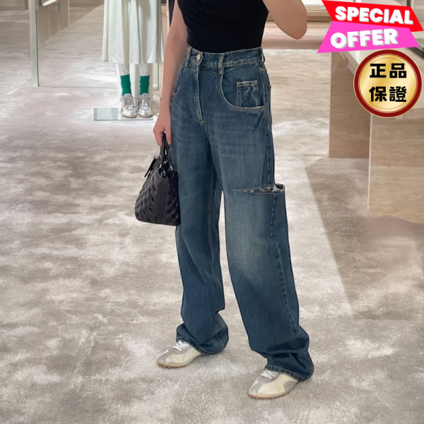 Maison Margiela 女款刀割破裂效果寬鬆牛仔褲  深藍色 EU38/40/42 Maison Margiela 女款刀割破裂效果寬鬆牛仔褲
石洗藍色



IT36/38/40/42