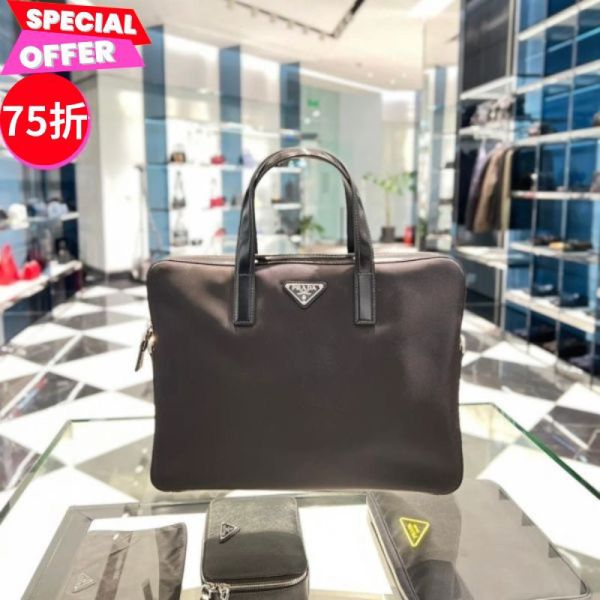 Prada 2VE368 尼龍及Saffiano 皮革公事包 附肩帶  黑色 Prada男款公事包, Saffiano皮革公事包, 尼龍公事包, Prada黑色公事包, 商務皮革包, Prada iPad隔層包, 多功能公事包