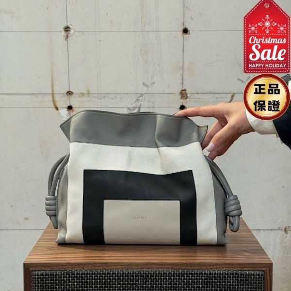 Loewe 中款限量藝術 x Albers 聯名系列 Flamenco 包 Grey/Light Ghost Loewe, Flamenco 中款, 手拿包, 小牛皮, 灰色, 西班牙製造