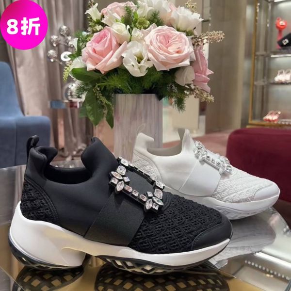Roger Vivier Viv Run 水晶鑽方釦運動鞋   黑色/增高7.5公分    EU 35/36.5/37/38 Roger Vivier、Viv Run、水晶運動鞋、增高運動鞋、方釦運動鞋、精品運動鞋、黑色運動鞋、設計師運動鞋、精品鞋款、精品鞋推薦、運動鞋推薦、時尚運動鞋推薦、精品鞋評價、精品鞋價格、平行輸入、精品平行輸入、100%真品、專櫃真品保證、精品折扣、優惠精品價格、限時優惠、快速配送、台灣精品代購、精品鞋哪裡買、精品鞋專櫃價格