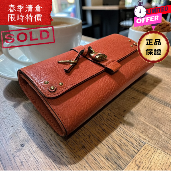 Chloe 鎖頭LOGO壓紋翻蓋皮夾   磚紅色 Chloé,長夾,鎖頭皮夾,壓紋牛皮,精品皮夾
