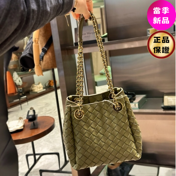 Bottega Veneta 817175 小款 Parachute Chain 編織肩背包  苔綠色﻿ Bottega Veneta, Parachute Chain, 小羊皮編織包, BV 肩背包, Intrecciato, 精品義大利製, 精品真品代購, 義大利精品包推薦