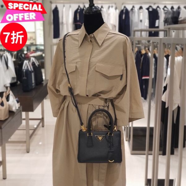 Prada 1BA906 Galleria Nano 小巧型 Saffiano 殺手包 黑色 Prada 1BA906、Galleria Nano 殺手包、Saffiano 小巧型手袋
、Prada 黑色手袋、迷你手袋、奢華手袋推薦
、Prada 1BA906 Galleria Nano、Saffiano 皮革迷你包、經典殺手包推薦
